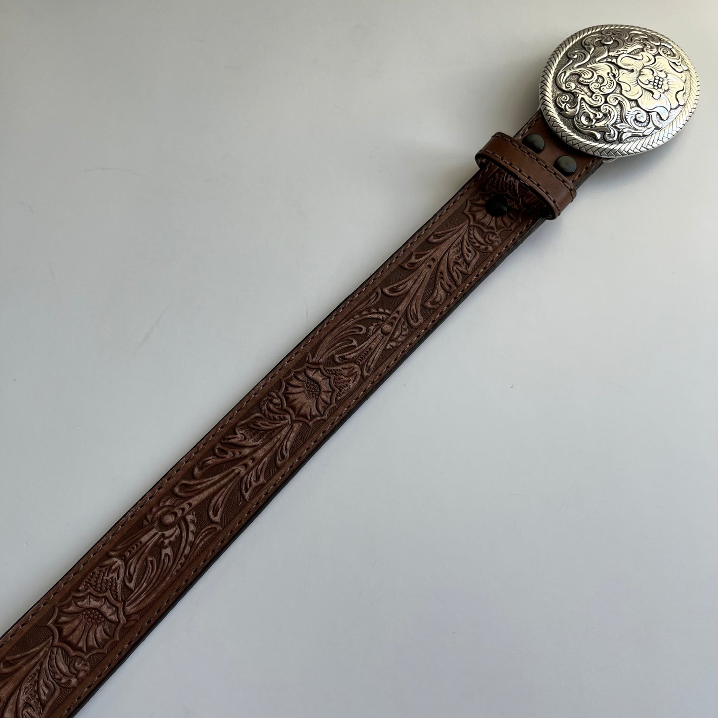 Oval Buckle Brown Embroidered Belt