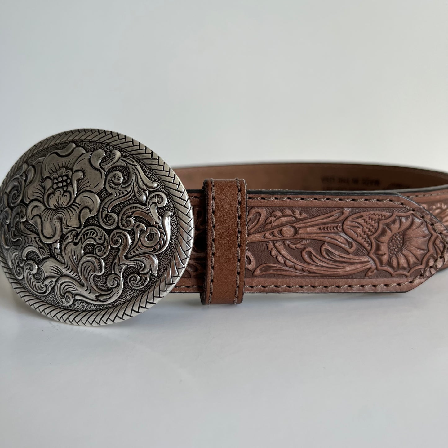 Oval Buckle Brown Embroidered Belt