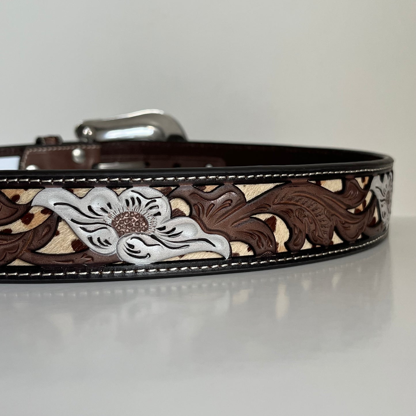 Flower Engraved Women's Belt